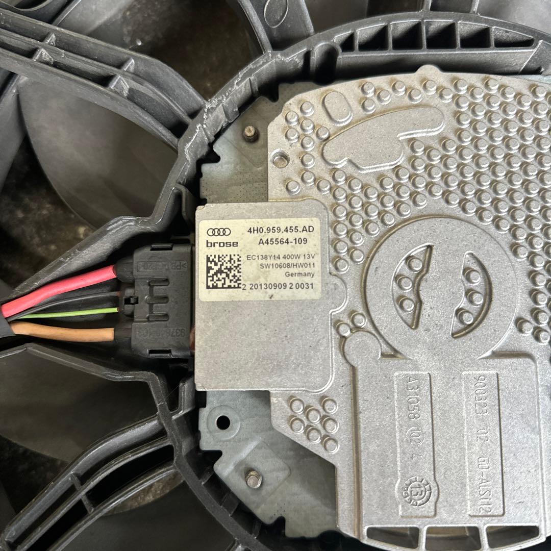 アウディＡ７電動ファン