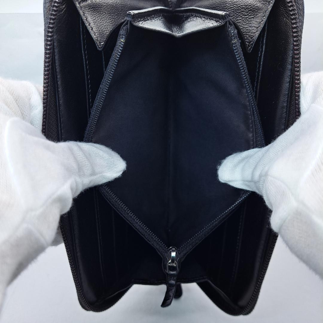 CHANEL　カメリア　ラウンドジップ　ブラック 長財布　ラムスキン