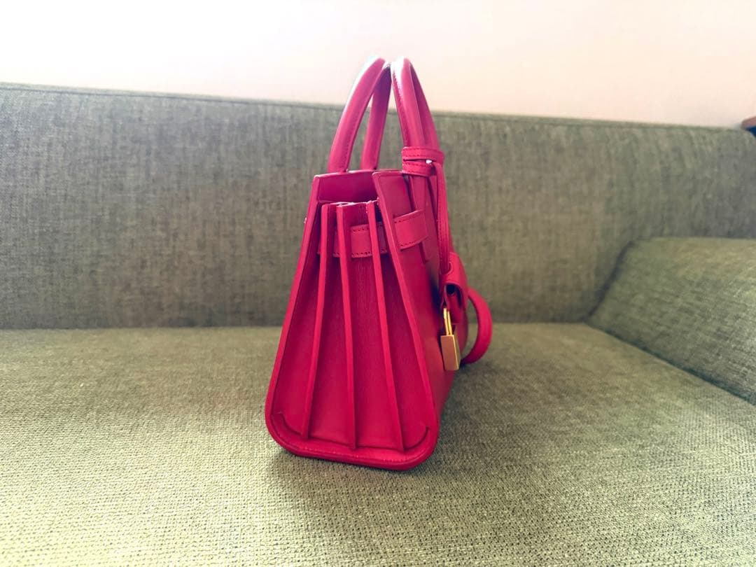 SAINT LAURENT 赤 レザー ハンドバッグ