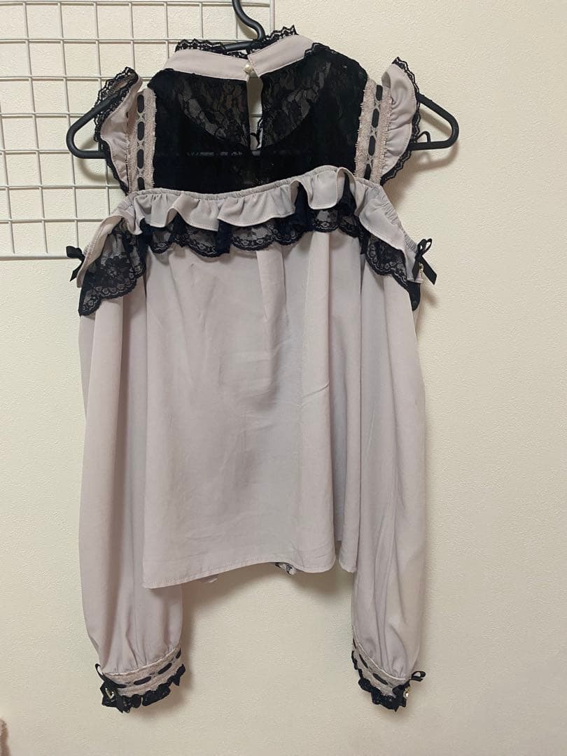 LIZLISA LIZ LISA リズリサ 3つリボンフロントチョーカーブラウス