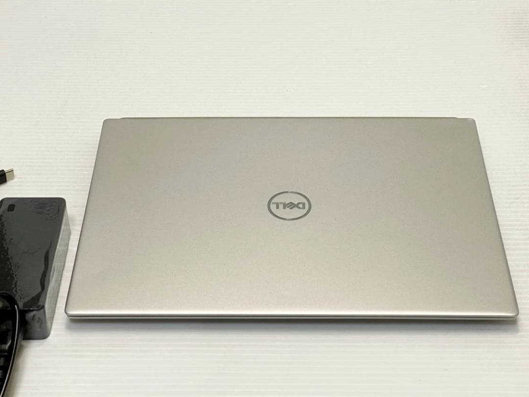 第13世代Core i7 INSPIRON 13 5330 1306P 16G