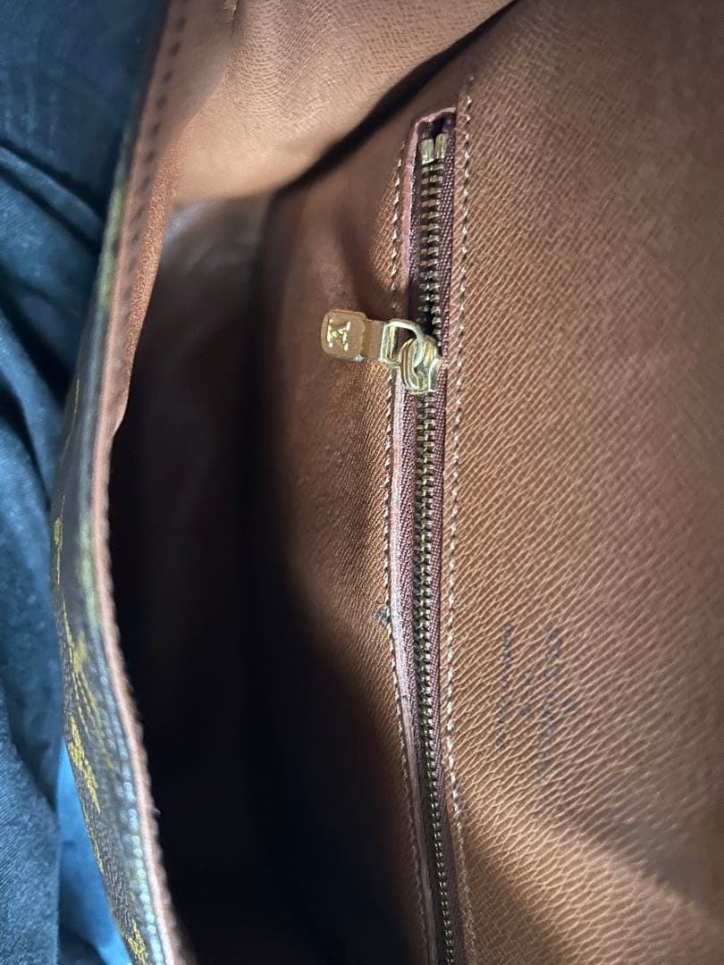 【早い者勝ち】 Louis Vuitton モノグラム ショルダーバッグ