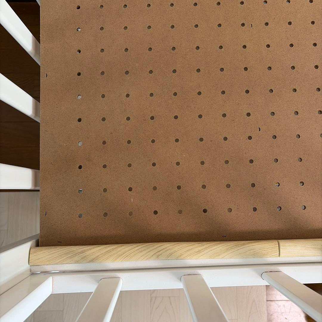 ピ*ツ様 ホワイト ベビーベッド　カトージ　ミニ