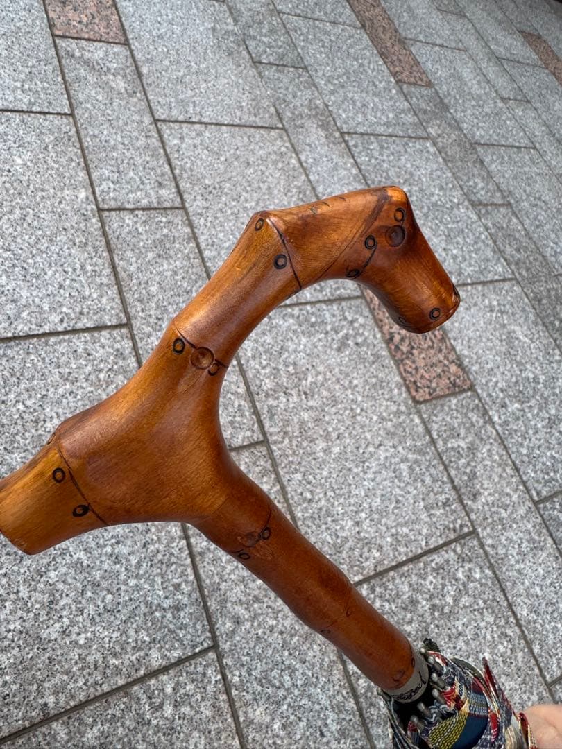 ヴィヴィアン 長傘 竹製ハンドル 美品 オーブ柄