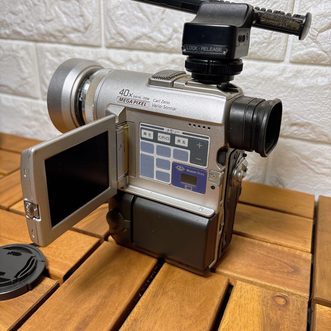 SONY Digital Handycam DCR-PC100 ビデオカメラ