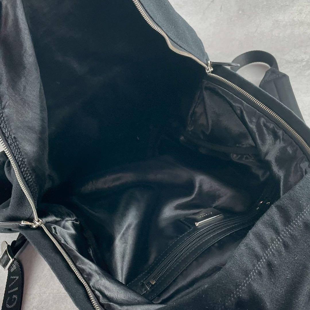 にみり様　GIVENCHY ジバンシー　リュック　バックパック　ロゴ　プリント