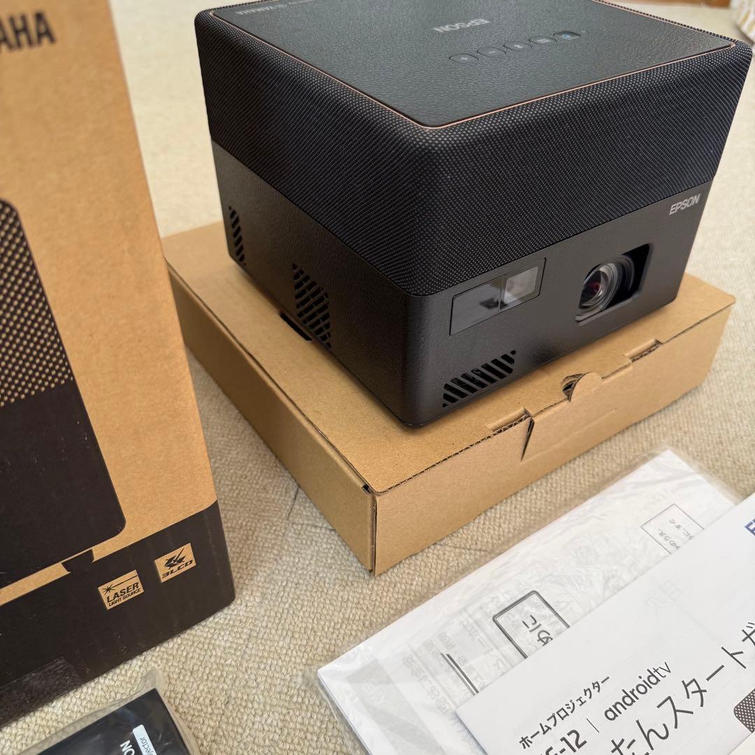 【超美品】EPSON EF-12 プロジェクター レーザー