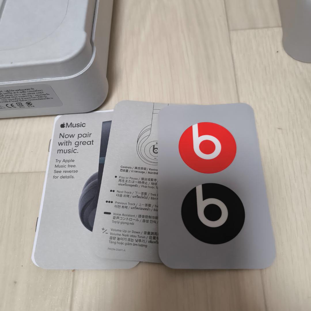 Beats Studio Pro ワイヤレスヘッドフォン MQTR3PA　美品