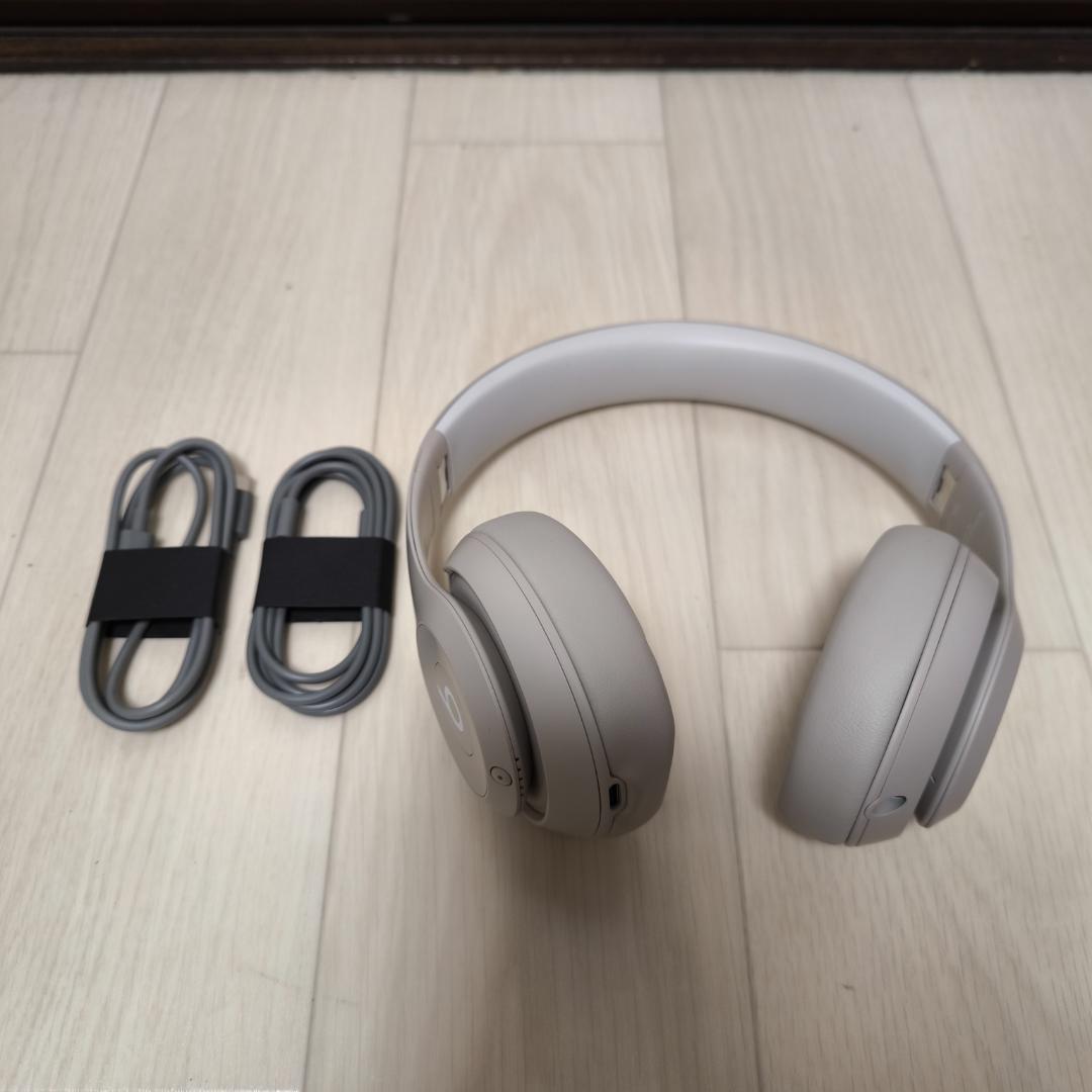 Beats Studio Pro ワイヤレスヘッドフォン MQTR3PA　美品