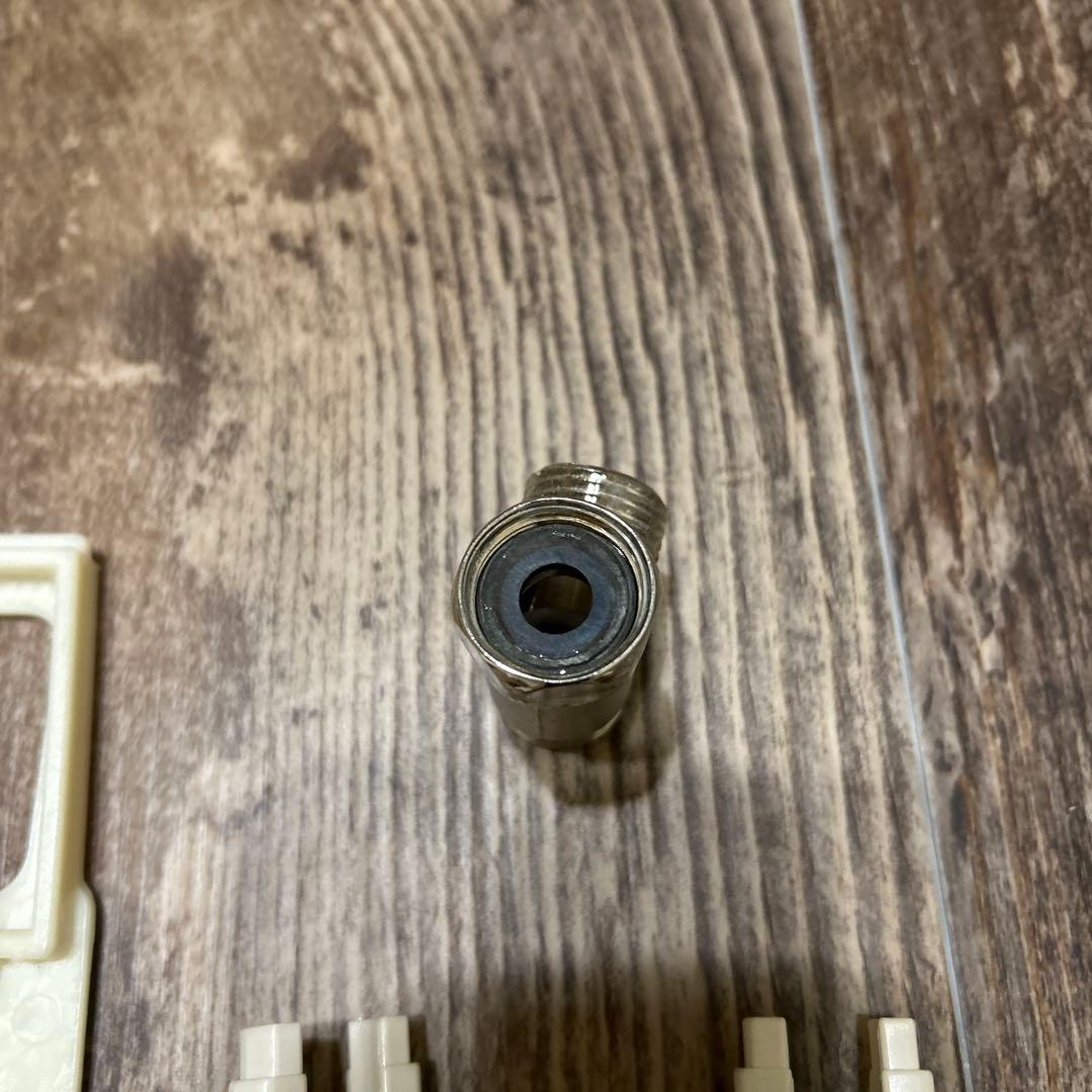 コメリ　Jenix 温水洗浄便座 HWS-R2