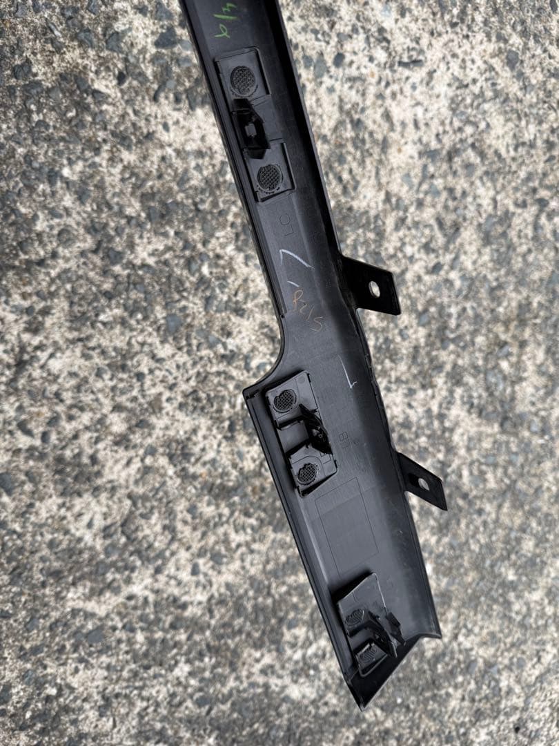 DAIHATSU ダイハツ アトレー 純正左テールランプ・スポイラー