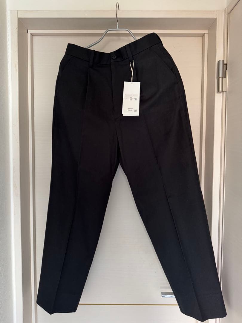 CornierコルニエFINX COTTON GABARDINE SLACKS