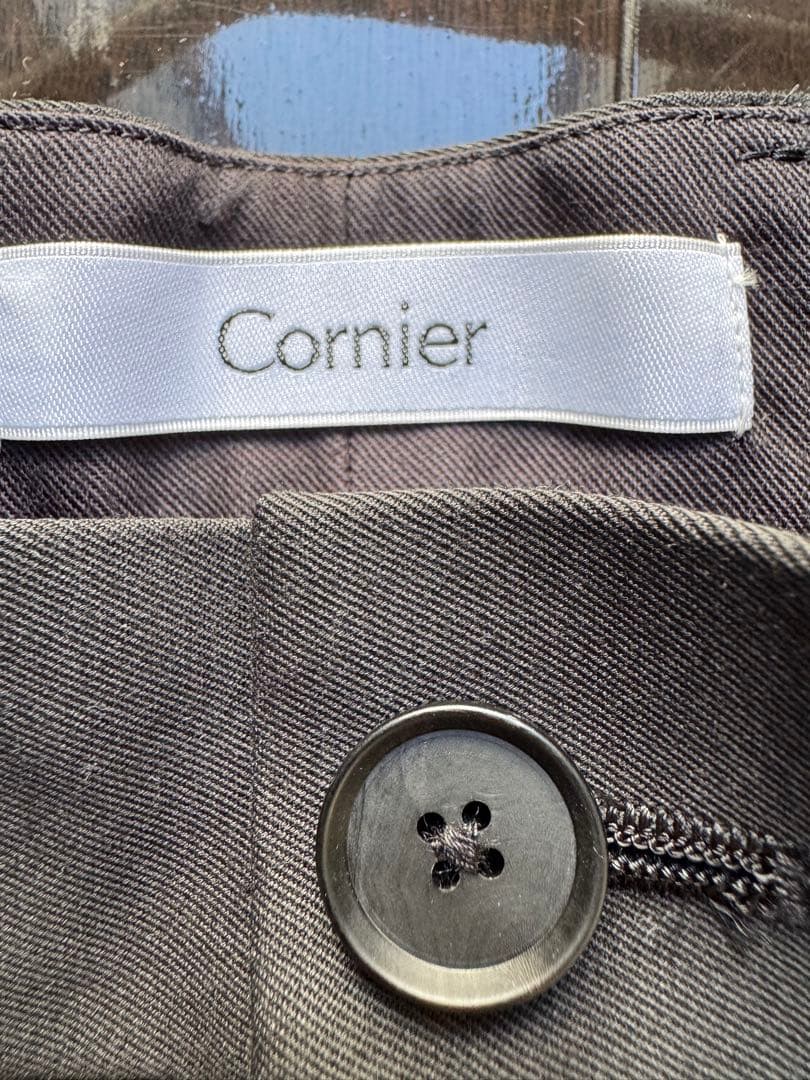 CornierコルニエFINX COTTON GABARDINE SLACKS