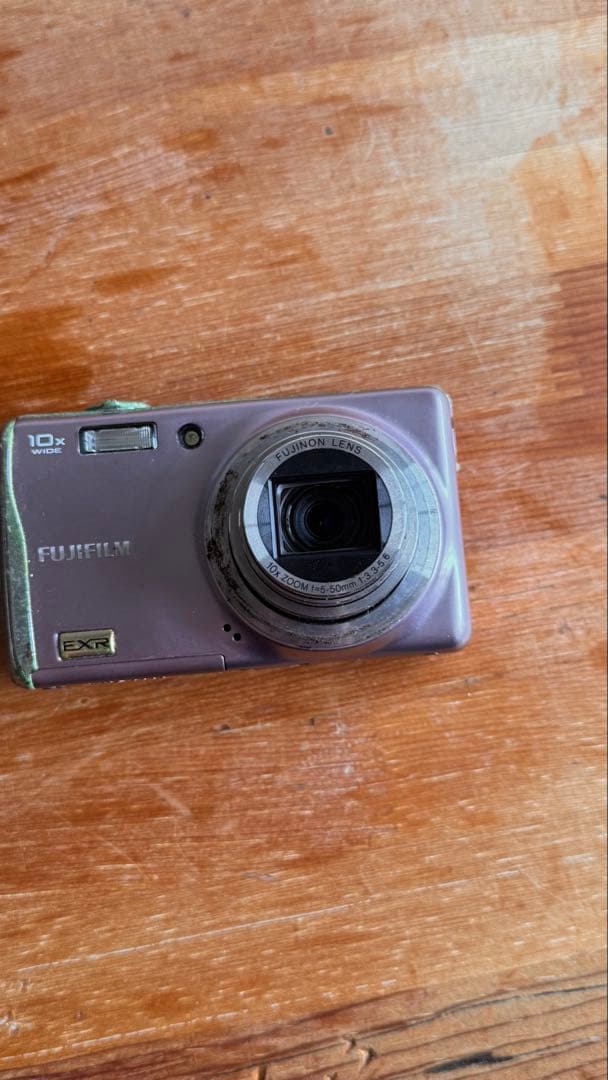 FUJIFILM FINEPIX F80EXR コンパクトデジタルカメラ