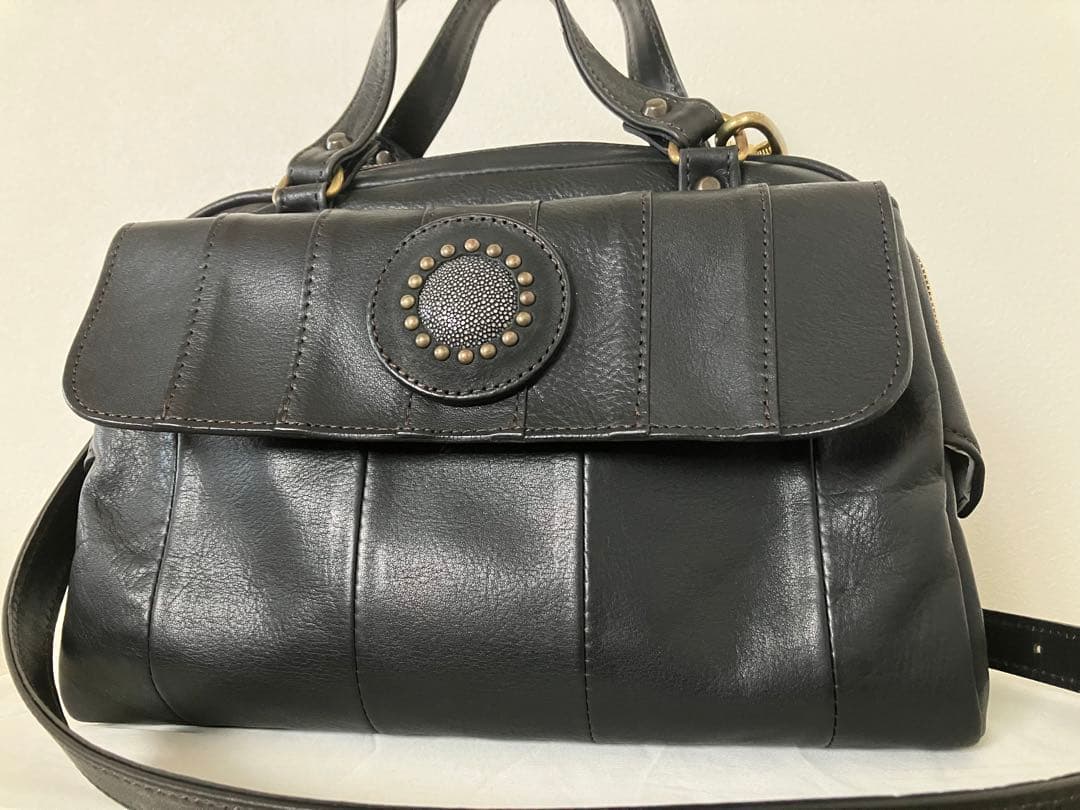 モキップ　ハンドバッグ　ガルーシャ　革　バッグ　ショルダーバッグ　MOQUIP