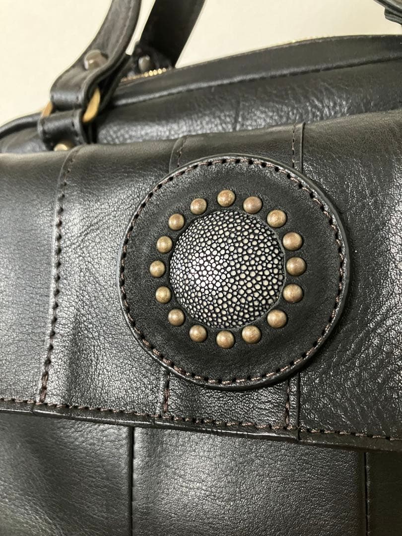 モキップ　ハンドバッグ　ガルーシャ　革　バッグ　ショルダーバッグ　MOQUIP