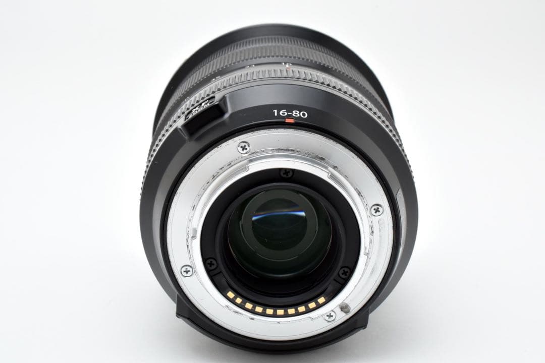 Fujinon XF 16-80mm F4 R OIS WR ズームレンズ