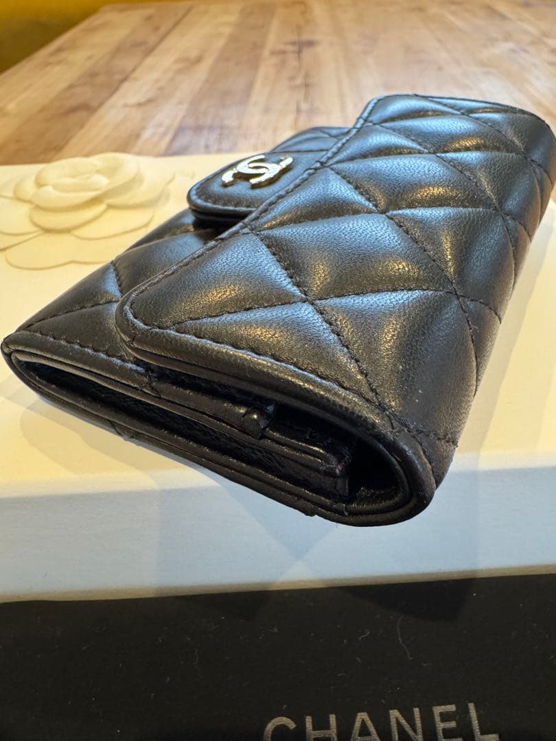 【美品】CHANEL シャネル 名刺入れ マトラッセ ブラック ラムスキン