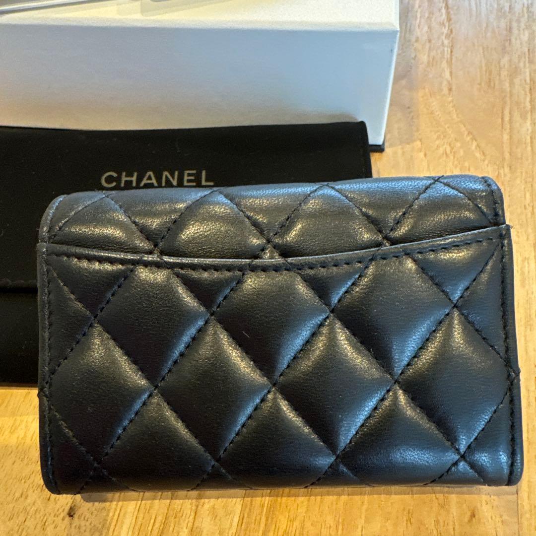 【美品】CHANEL シャネル 名刺入れ マトラッセ ブラック ラムスキン