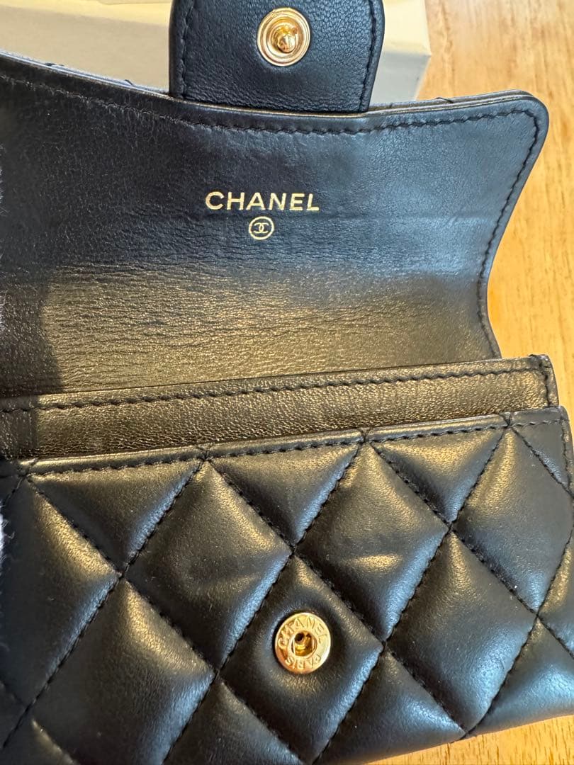 【美品】CHANEL シャネル 名刺入れ マトラッセ ブラック ラムスキン