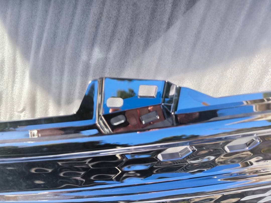 【未使用】新型24スーパーグレートバンパーコーナーアッパー　標準キャブ用