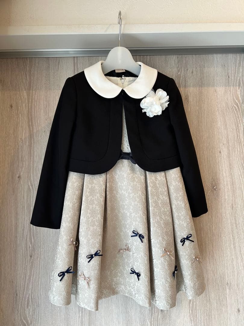 プティマイン　フォーマルドレス ジャケット付き 黒と白