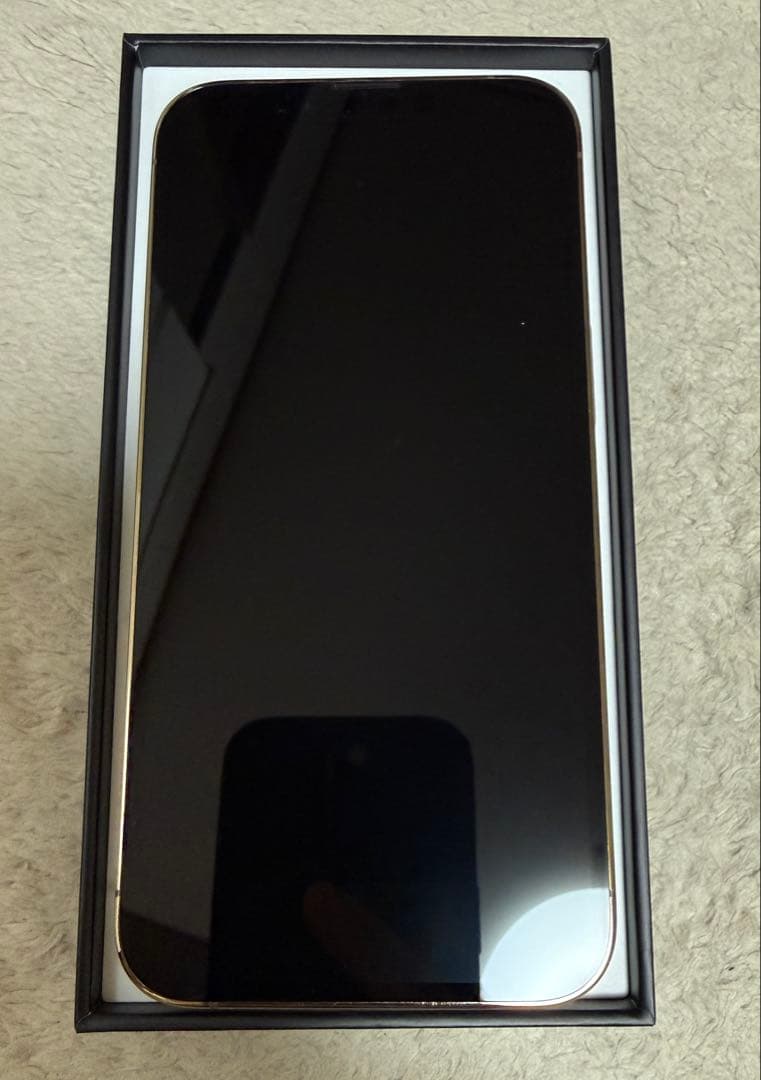 Apple iPhone 13 Pro デザートチタニウム 本体