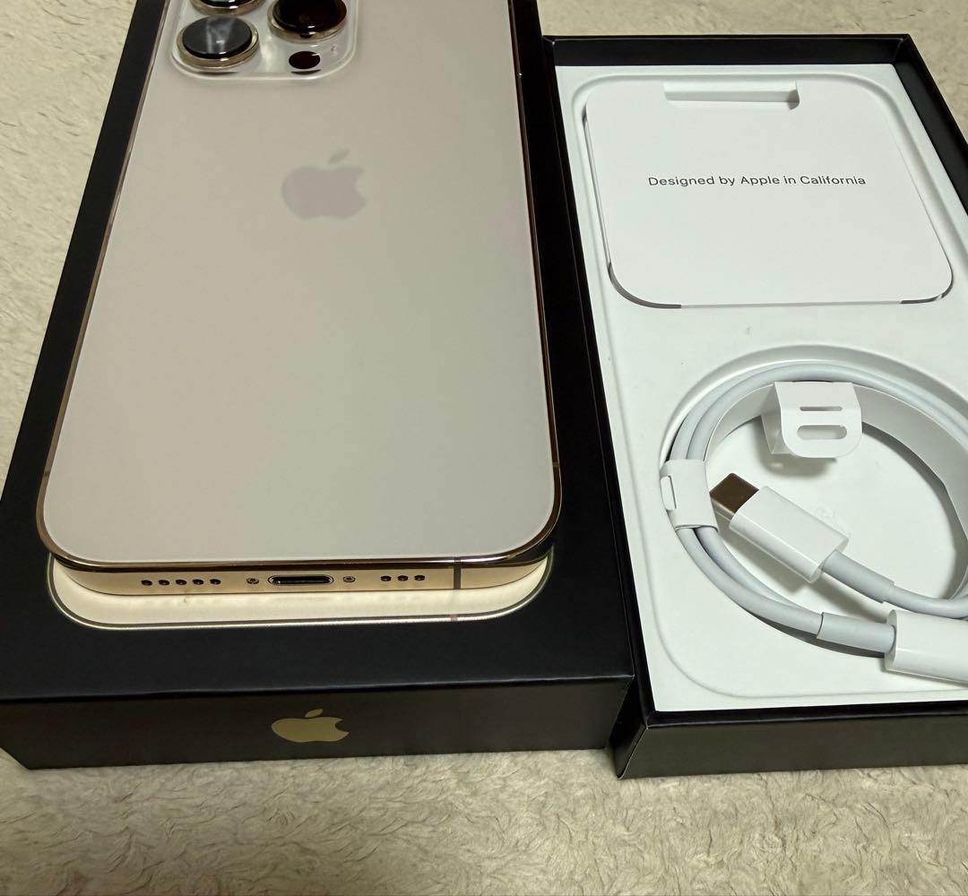 Apple iPhone 13 Pro デザートチタニウム 本体
