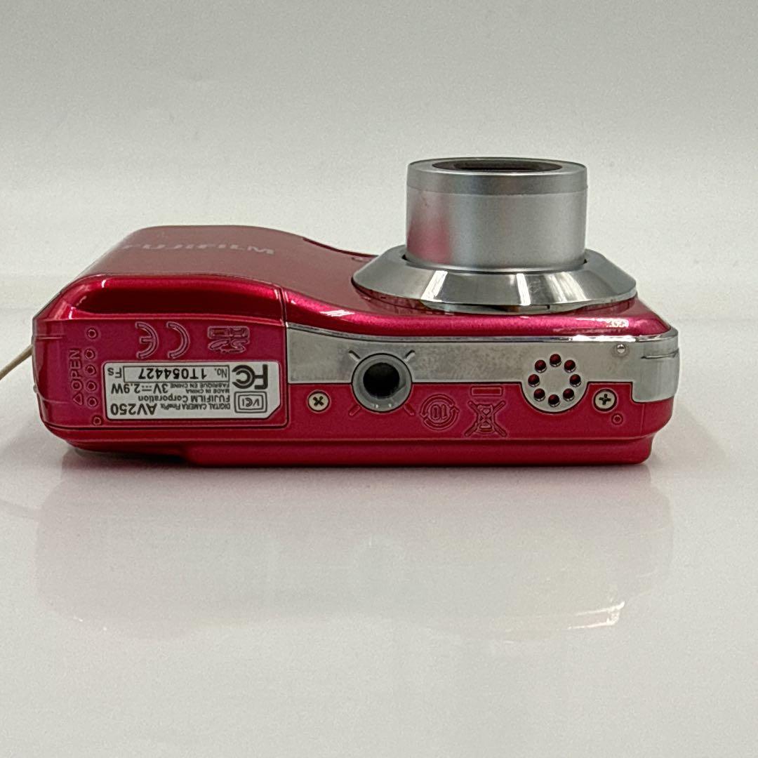 【単3形電池で動く】FUJIFILM FINEPIX AV デジカメ ピンク