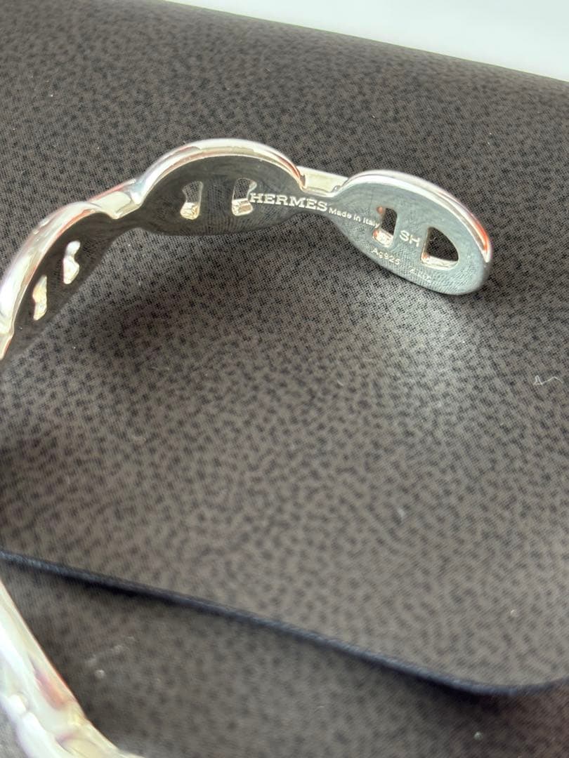 エルメス シェーヌダンクル アンシェネ バングル