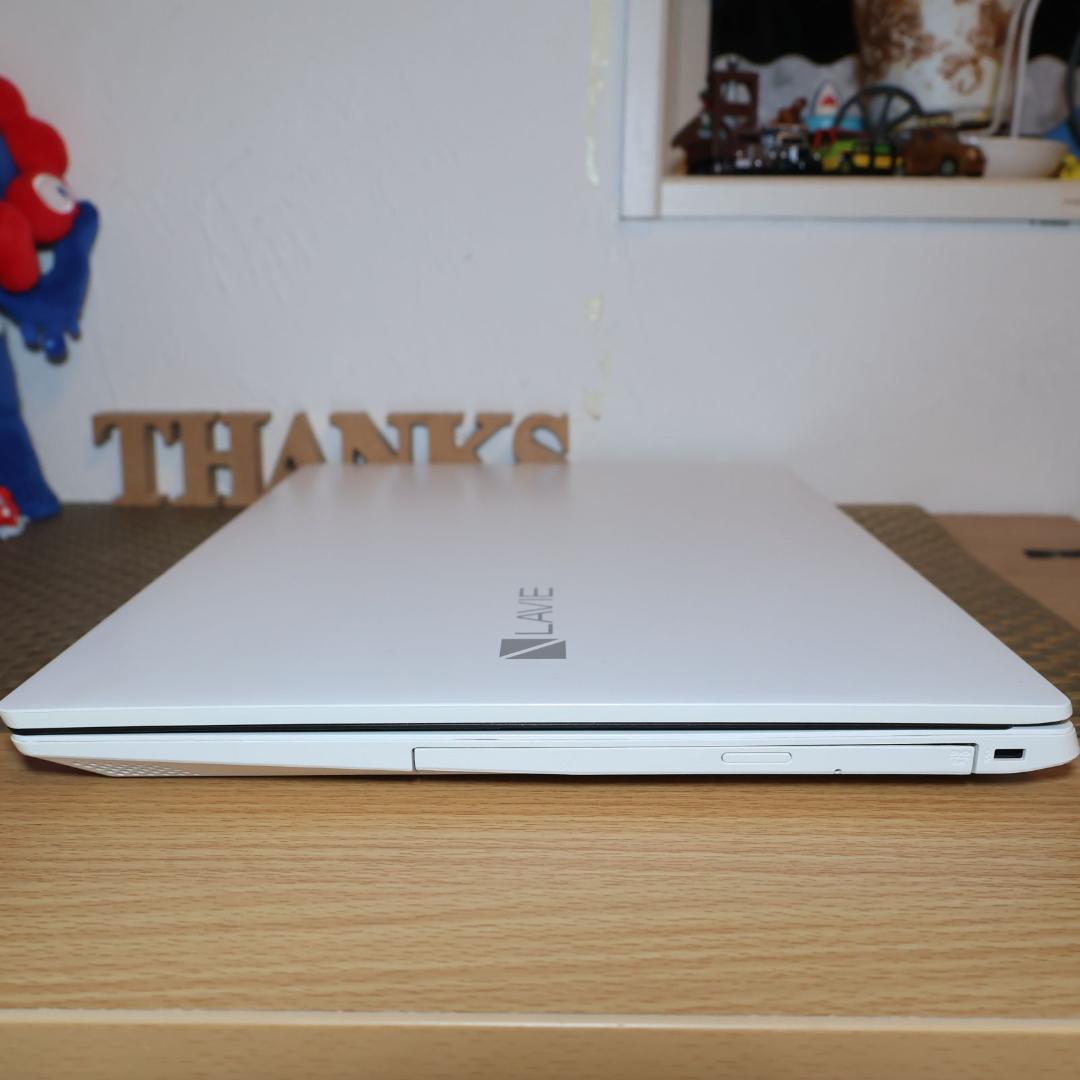 極上品！Win11公式対応i5/メ8G/新品SSD480G/BD/FHD/無線