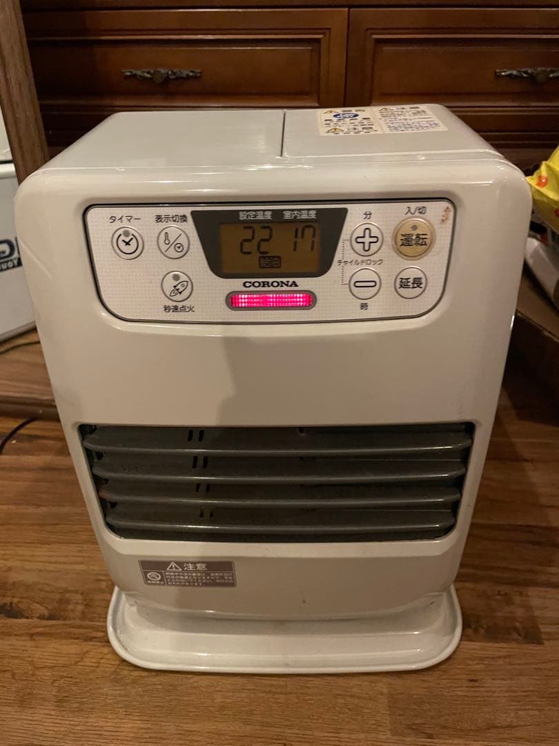 特価コロナFH-M2517Y白くて可愛い石油ファンヒータコジマ購入２年使用後保管