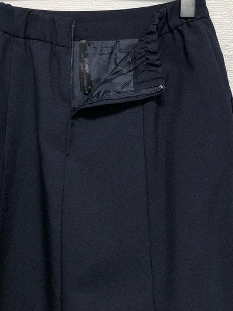 新品☆19号LL3L♪紺系♪タックフレア洗えるスカートスーツ☆r141