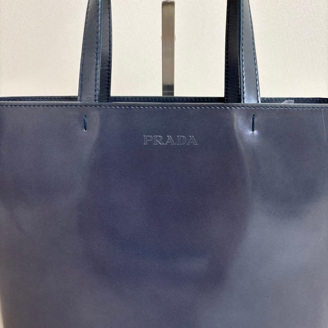 PRADA　プラダ　トートバッグ　手提げ　鞄　パテントレザー　紺　収納袋