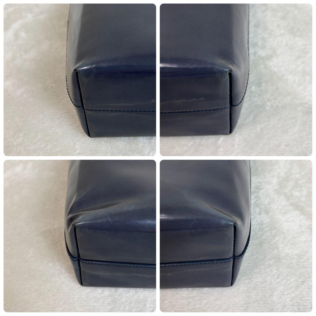 PRADA　プラダ　トートバッグ　手提げ　鞄　パテントレザー　紺　収納袋