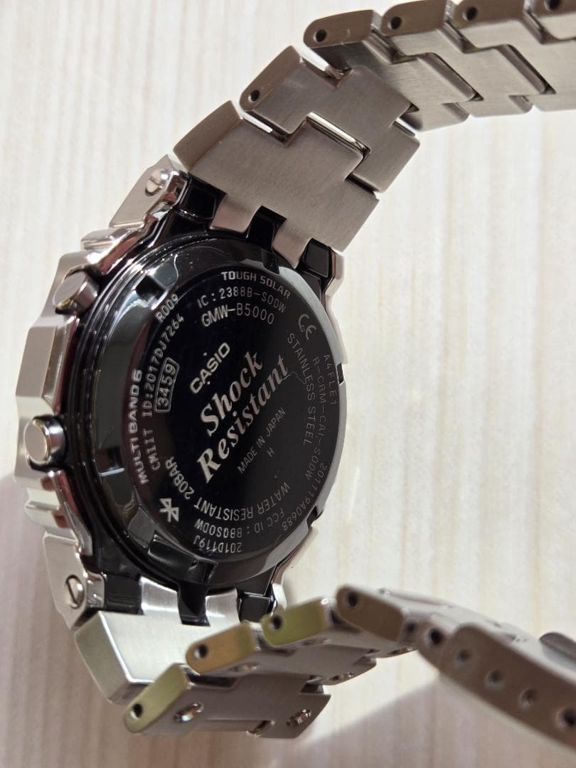G-SHOCK GMW B5000D-1JF　保管用ポーチ他おまけつき