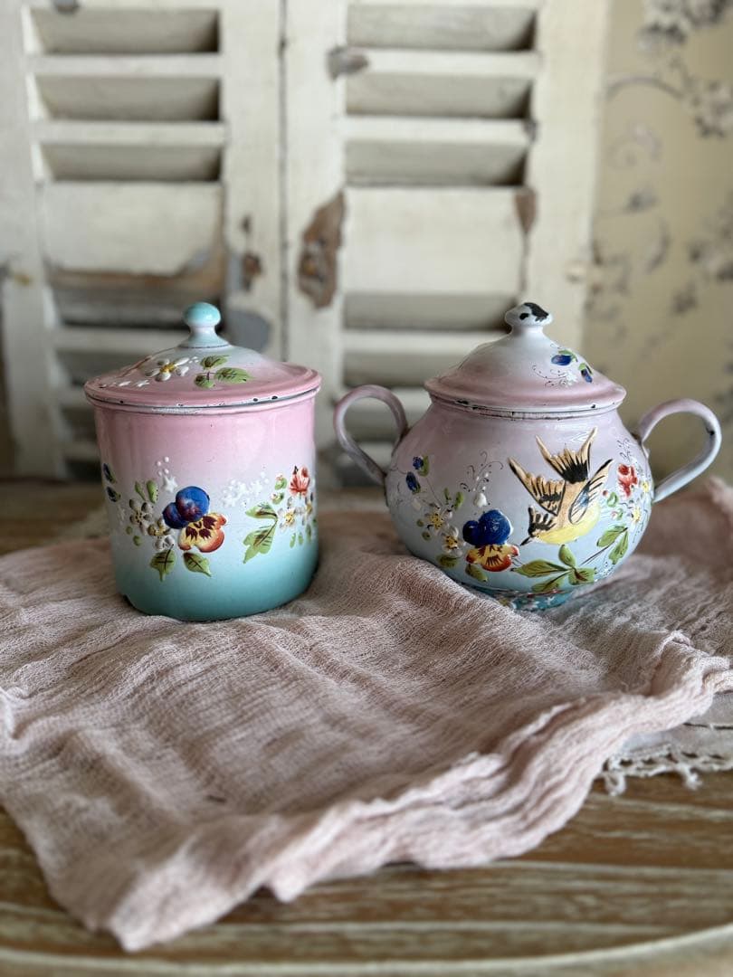 フランスアンティークホーロージャピー社花と小鳥のハンドペイントシュガーポット