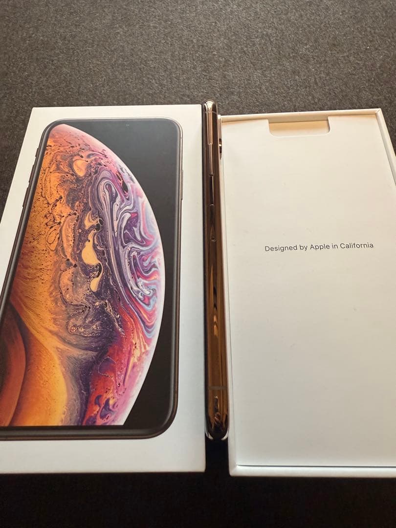 【極美品】iPhone Xs Gold 256GB SIMフリー 付属品未使用