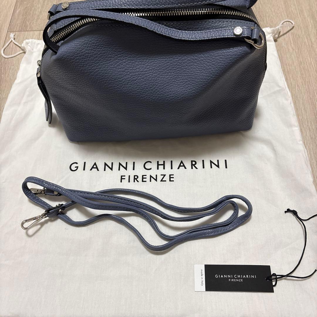 【美品】GIANNI CHIARINI ALIFA M ショルダーバッグ