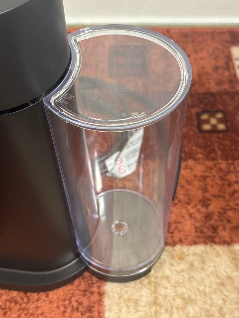 Nespresso Vertuo Next エスプレッソマシン