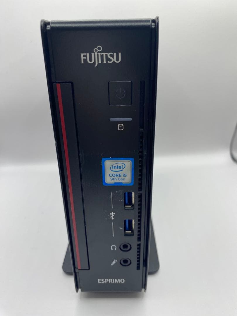 富士通ESPRIMO Q558/B i5-9500T 8GB 256GB　①