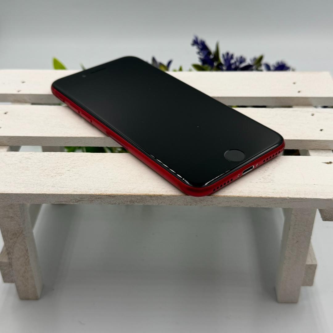 iPhone SE第3世代 64GB レッド 374