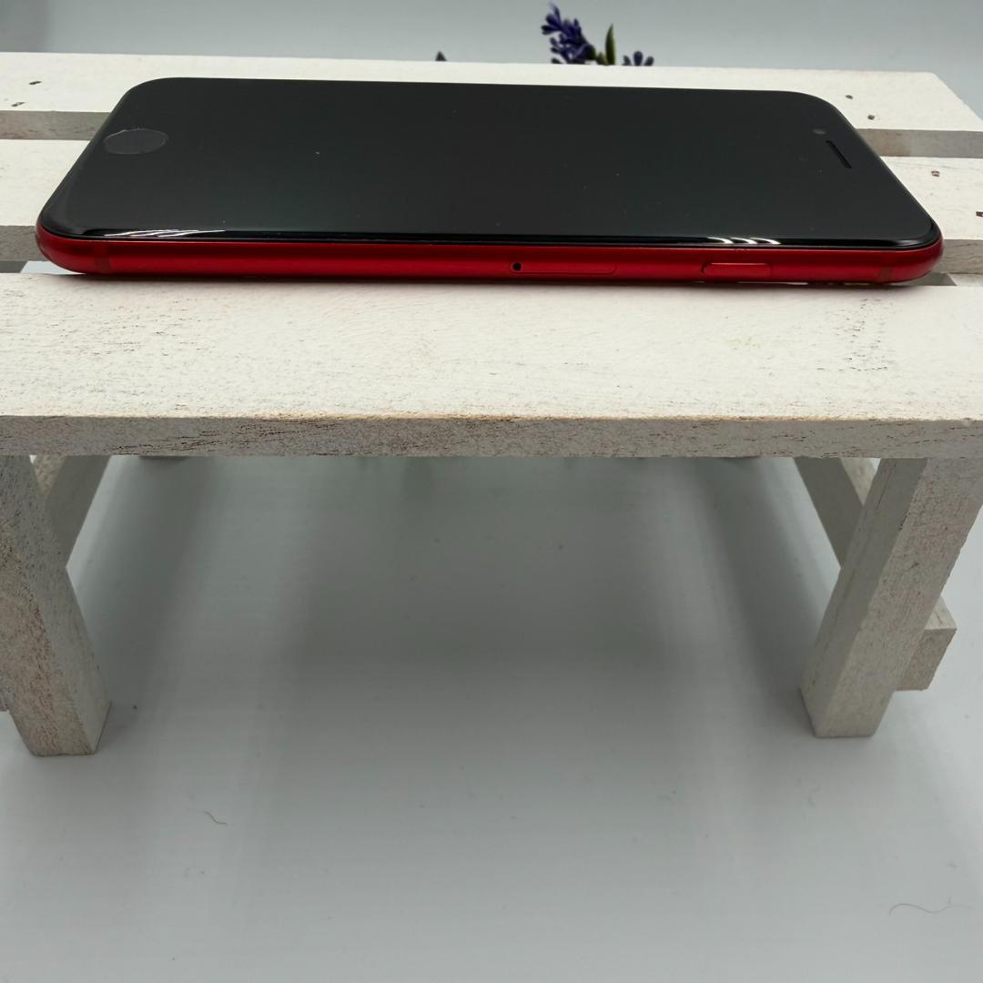 iPhone SE第3世代 64GB レッド 374