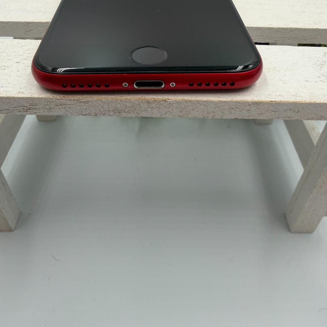 iPhone SE第3世代 64GB レッド 374