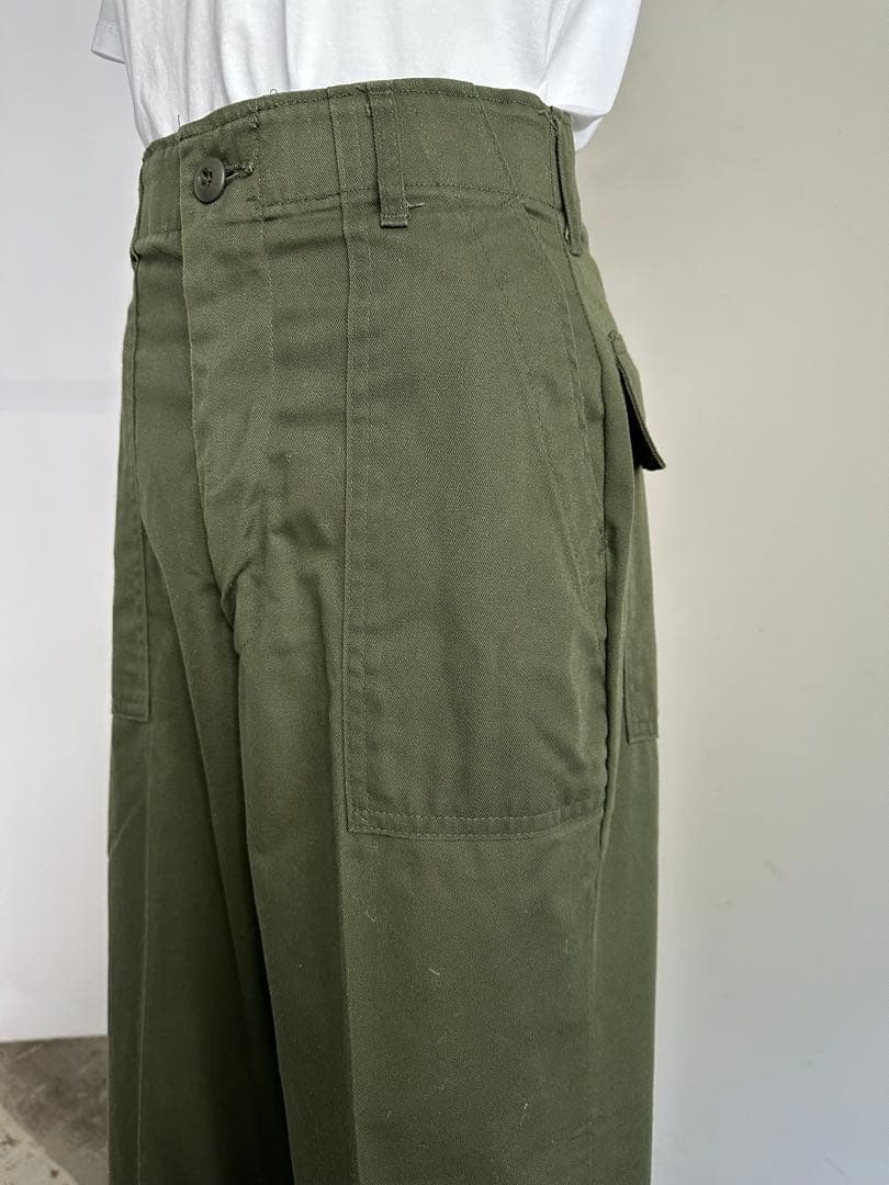 OG-107 軍パン　ベイカーパンツ　オリーブ　28✖️27