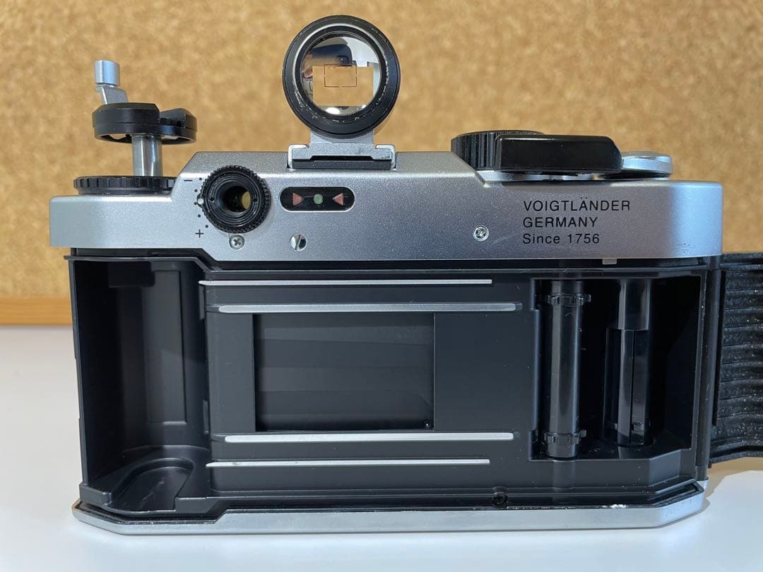 VOIGTLANDER BESSA-T 、COLOR-SKOPAR 50mm