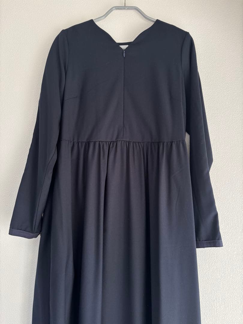 maison echelle(メゾンエシェル)ハシゴレーススリーブギャザードレス