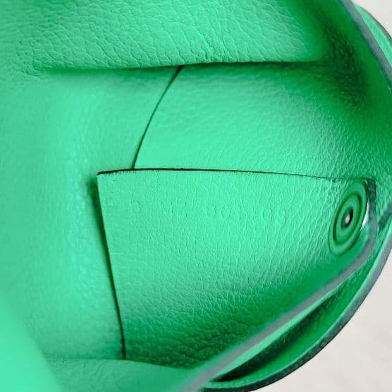 美品✨エルメス ケース バスティア エバーカラー ヴェールコミック B印