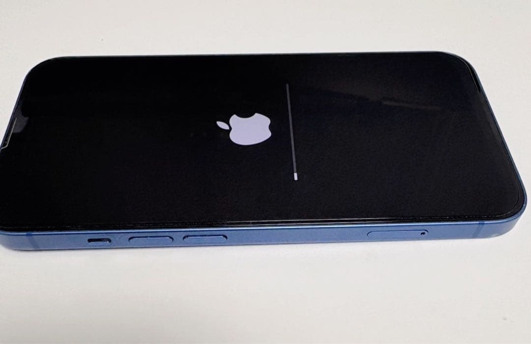 Apple iPhone 13 256GB ブルー SIMフリー 美品