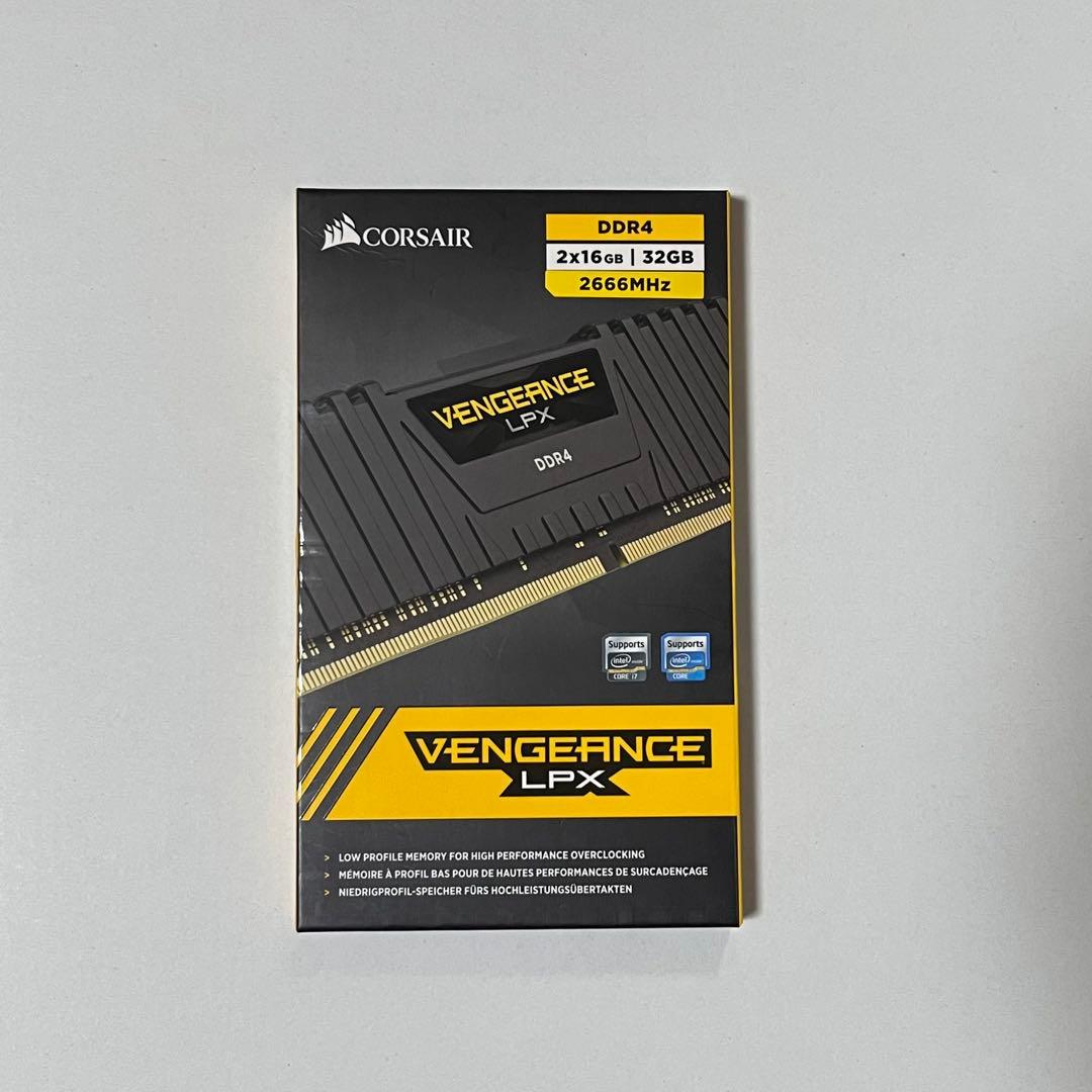 メモリー Corsair Vengeance LPX DDR4 32GB (2x16GB)